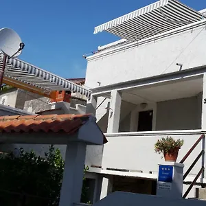 https://apartments-princip.primorje-gorskikotar.com