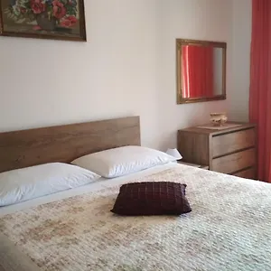 https://lili-rovinj.in-istria.net