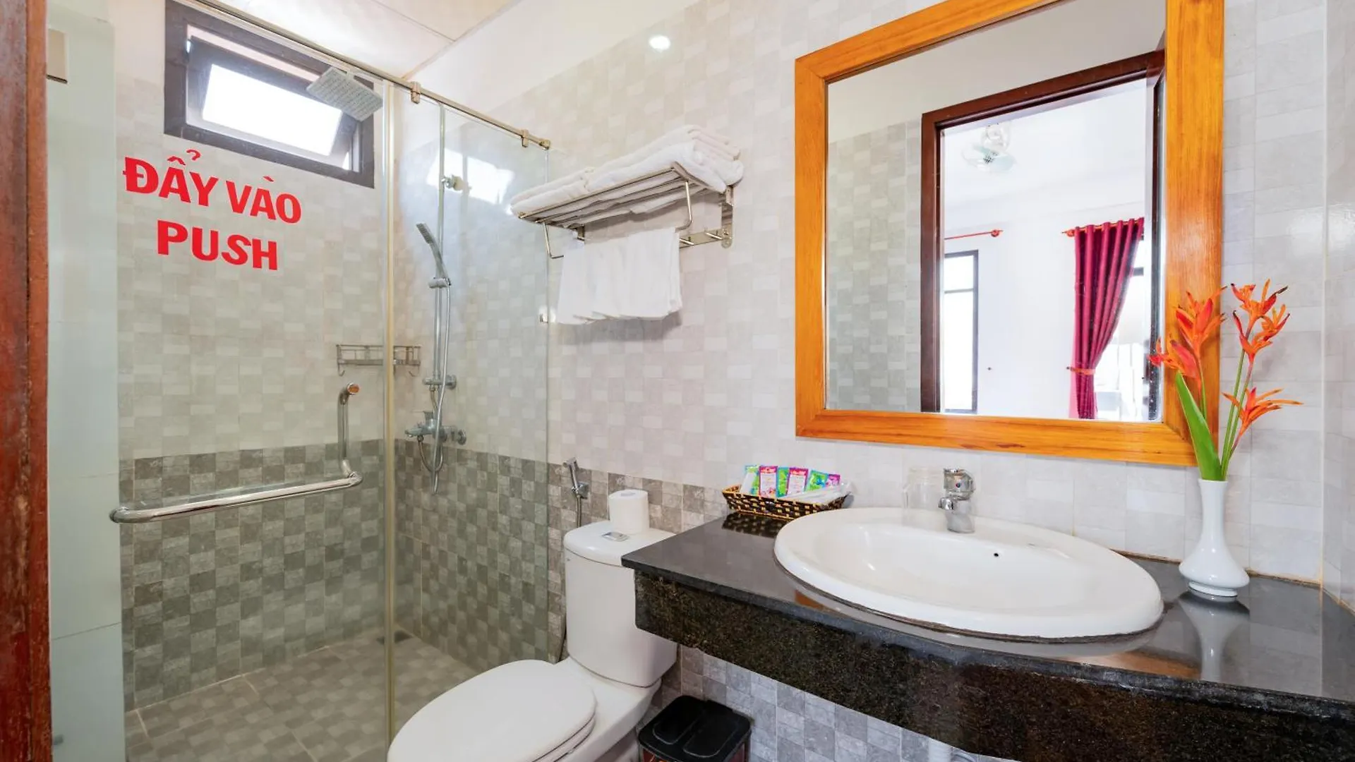Quynh Chau Homestay Hoi An 0*,  Vietnam